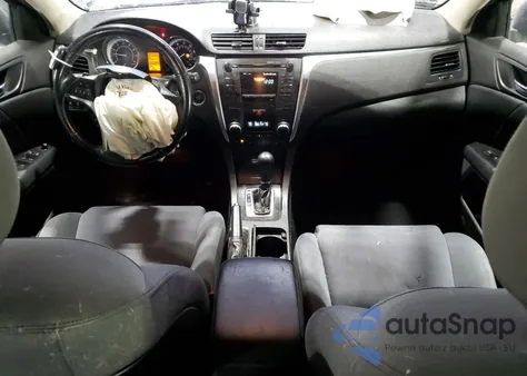 2011 Suzuki Kizashi Sport Gts z USA, uszkodzony, nr VIN JS2RF9A6XB6110007